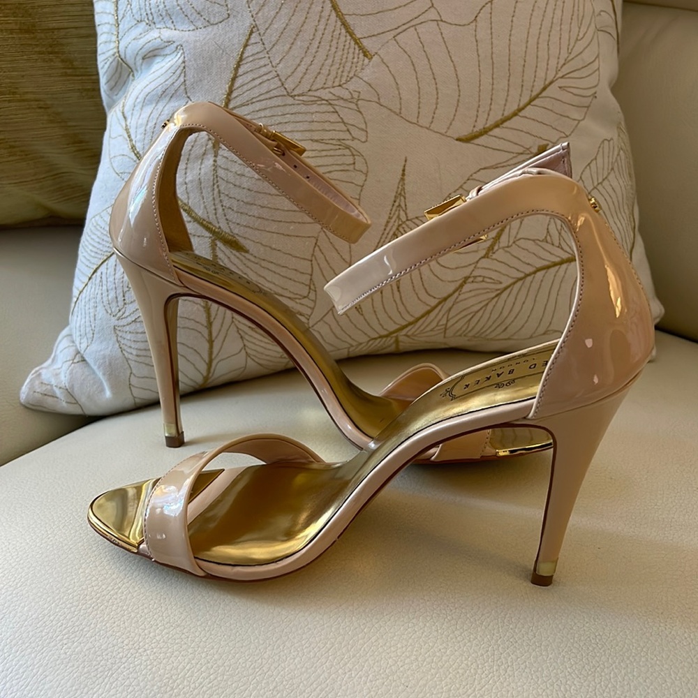 Ted Baker London Ankle-Strap Patent Leather Sandals